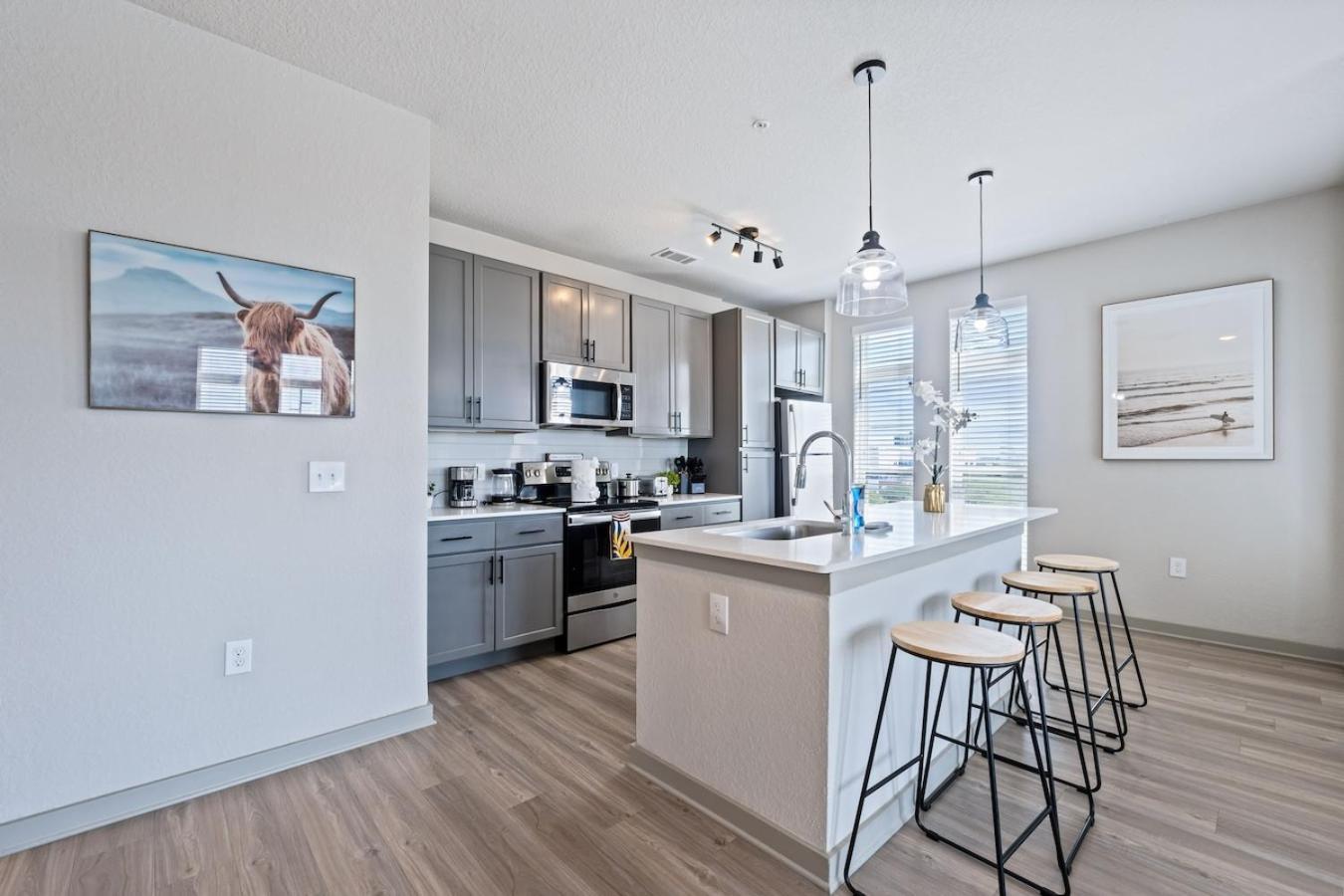 Central Avenue 2 Bed Mins From Tropicana Field Αγία Πετρούπολη Εξωτερικό φωτογραφία