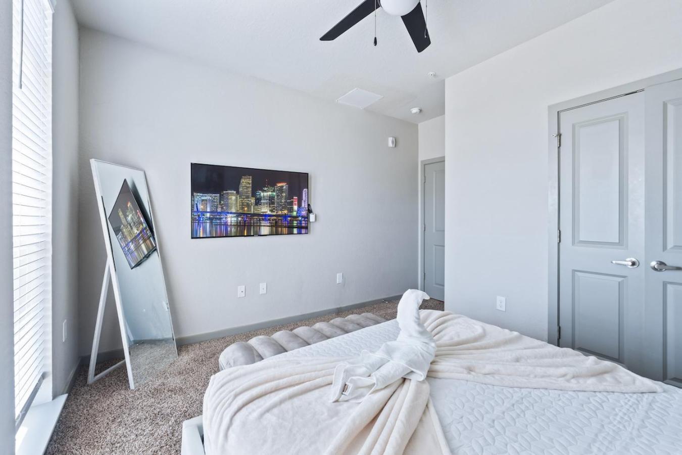 Central Avenue 2 Bed Mins From Tropicana Field Αγία Πετρούπολη Εξωτερικό φωτογραφία