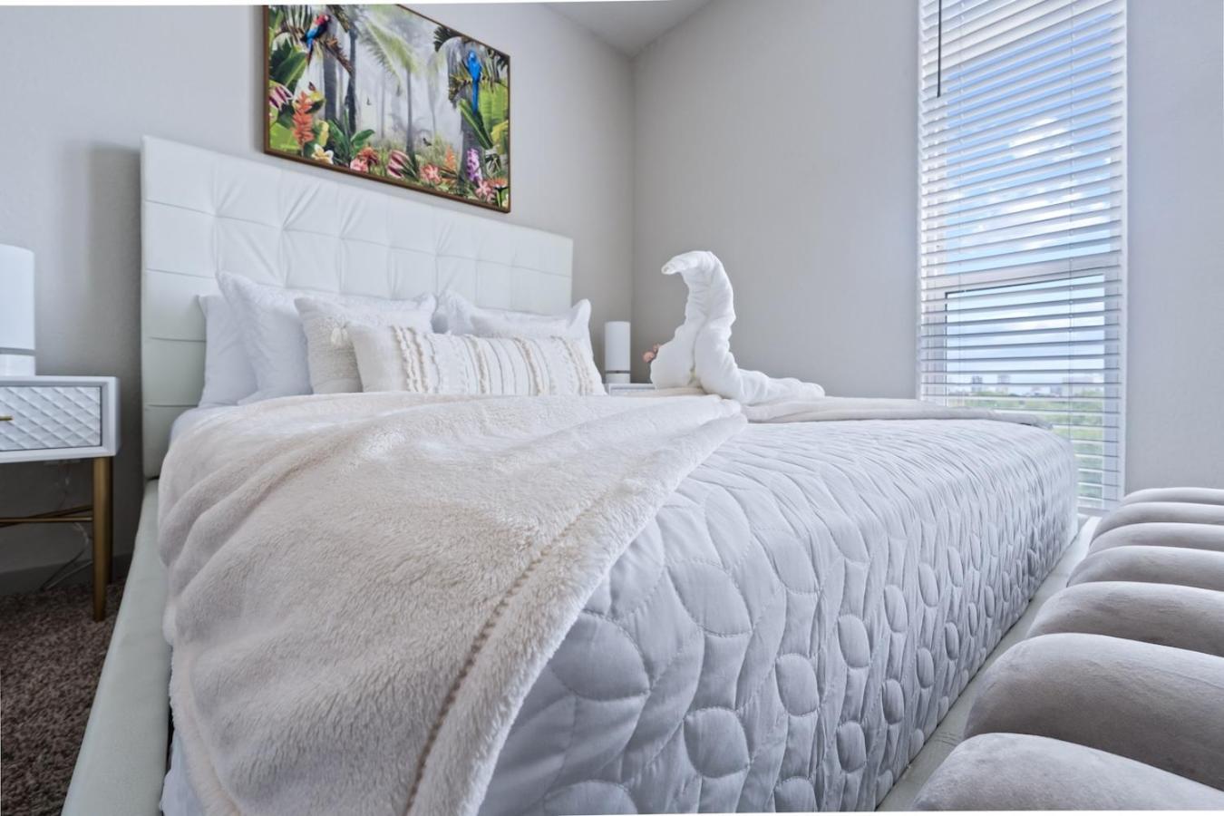Central Avenue 2 Bed Mins From Tropicana Field Αγία Πετρούπολη Εξωτερικό φωτογραφία